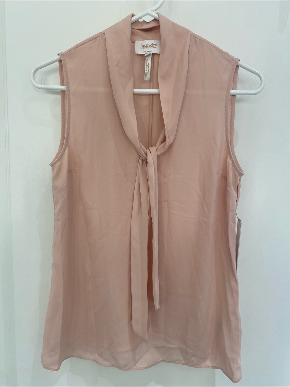 NWT Laundry By Shelli Segal Sleeveless Tie Neck V-Neck Top Blouse Light Pink XS